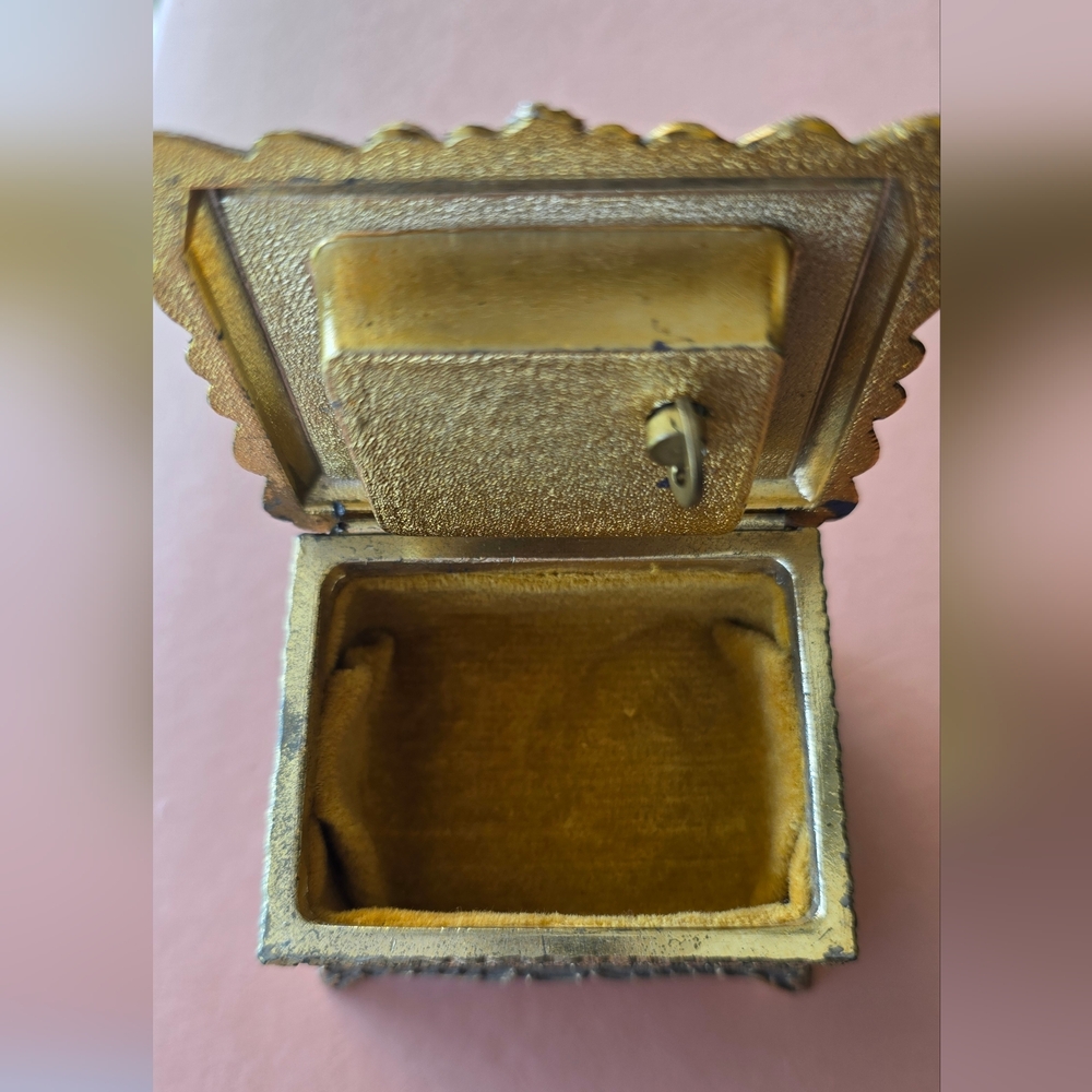 Vintage Ornate Jewelry / Trinket Box with Floral Lid | Made in Japan - Picture 2 of 7
